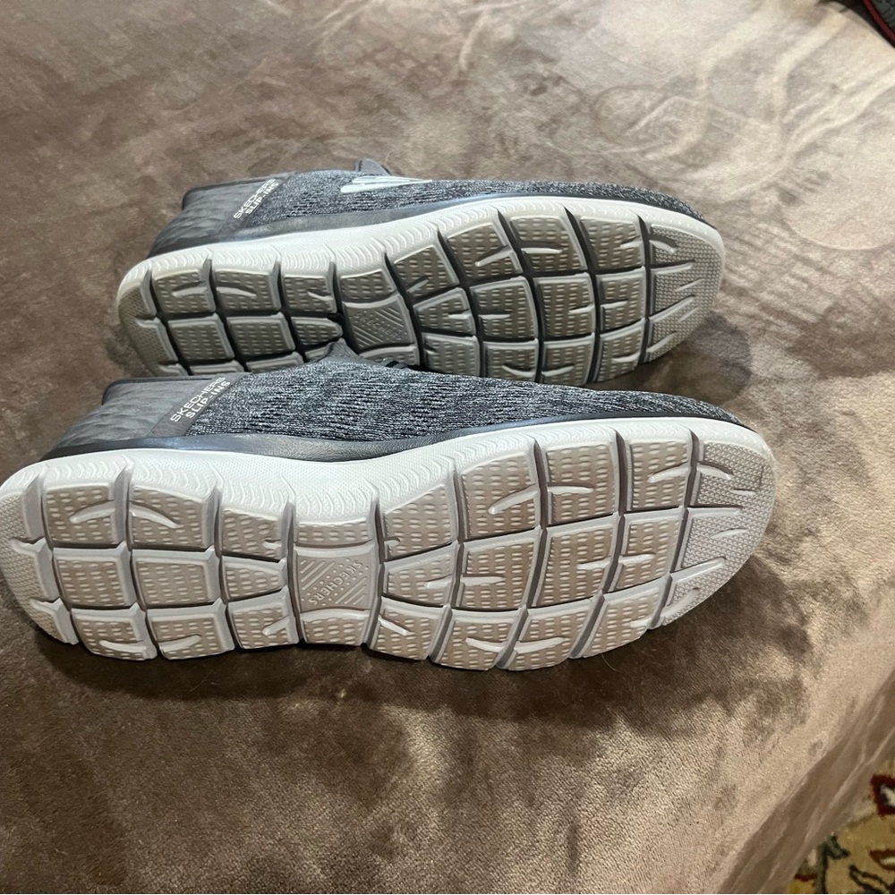 Skechers Men's Dark Gray Athletic Sneakers - Picture 6 of 6